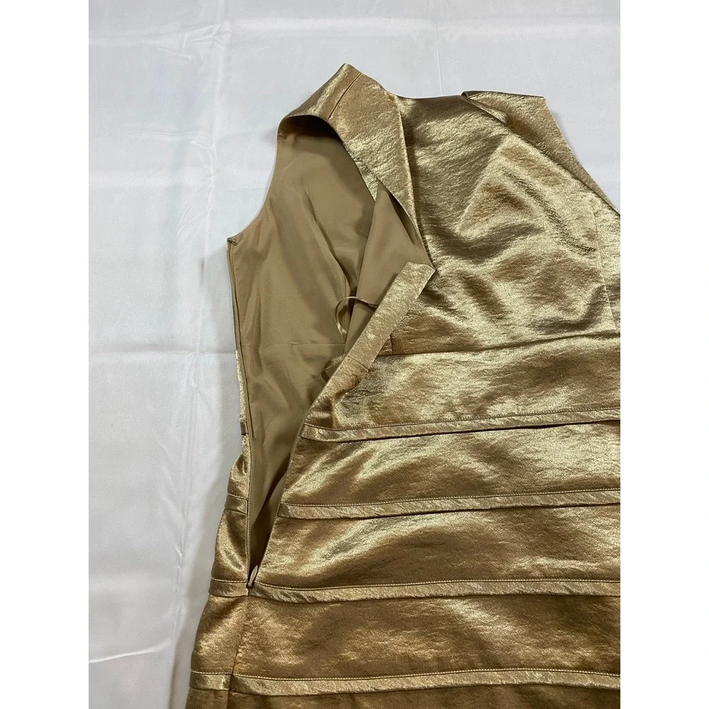 Eliza J Gold Metallic Tiered V Neck Sleeveless Sheath Dress 8